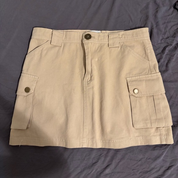 Princess Polly Skirt - Picture 1 of 3